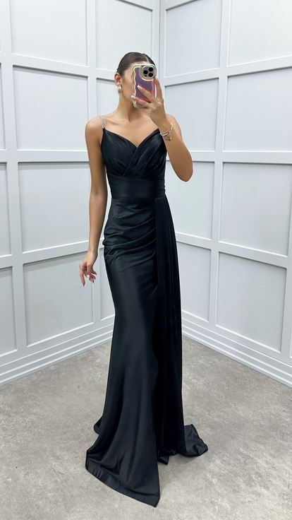Black Waist Detail Design Satin Evening Dress