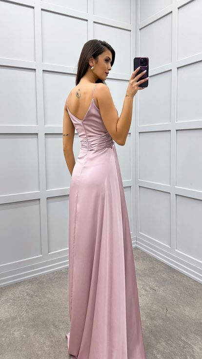Pudra İp Askılı Yırtmaçlı Saten Abiye Elbise