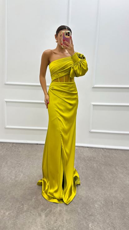 Robe de soirée transparente verte à manches simples