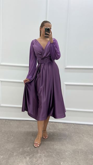 Abito in raso taglie forti con design a maniche a palloncino a doppio petto lilla