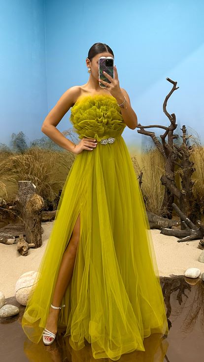 Green Strapless Tulle Evening Dress
