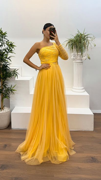 Sarı Tek Kol İşlemeli Tül Abiye Elbise