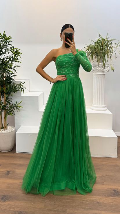 Yeşil Tek Kol İşlemeli Tül Abiye Elbise