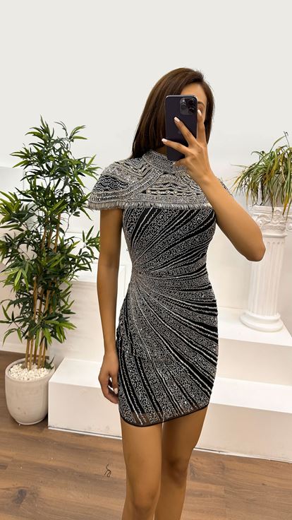 Black Collar Detailed Hand Embroidered Design Evening Dress