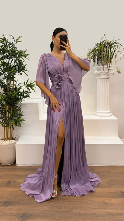 Lilac V-Neck Pleated Waist Detail Evening Dress