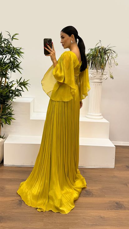 Robe de soirée vert pomme à col en V et taille plissée