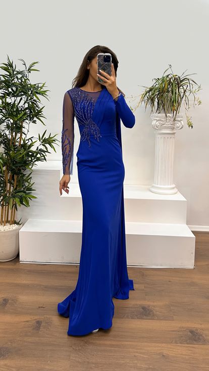 Saks Asymmetrical Detail Embroidered Design Evening Dress on the Chest