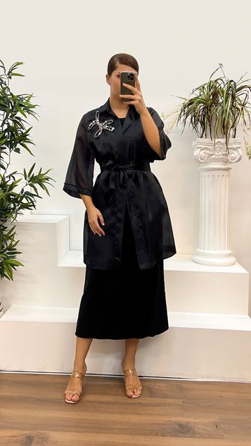 Costume de soirée en satin noir grande taille