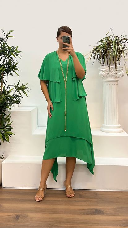 Grüner Abendanzug in Übergröße mit V Ausschnitt und Ärmeldetails