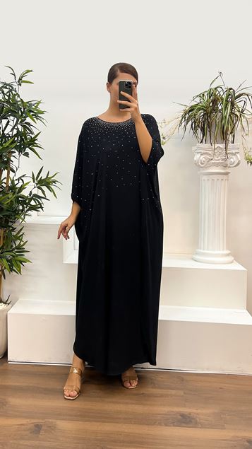 Schwarzes Abendkleid in Übergröße mit rundem Ausschnitt und Steindetail