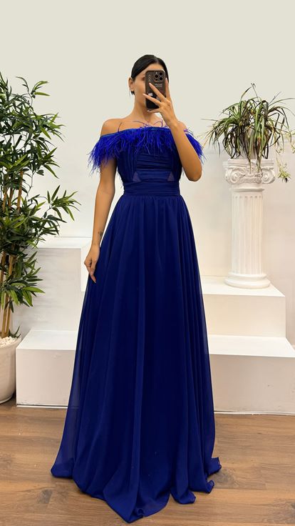 Saks Collar Feather Detail Waist Tranprane Evening Dress