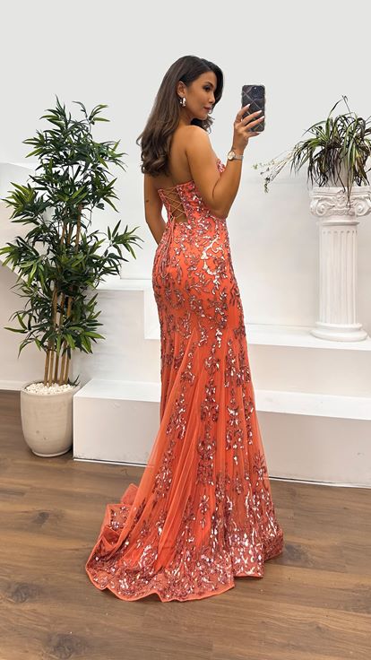 Mercan Straplez El İşlemesi Tasarım Abiye Elbise