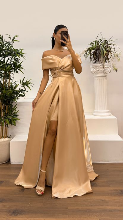 Gold Kayık Yaka Abiye Elbise