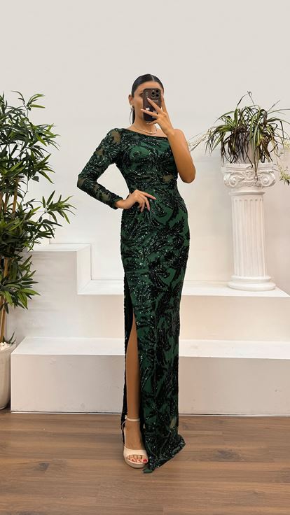 Zümrüt Tek Kol İşlemeli Abiye Elbise