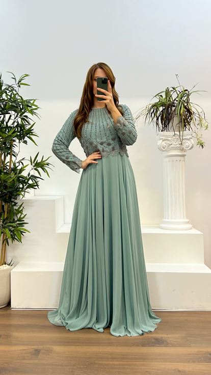 Abito da sera taglie forti in chiffon ricamato a maniche lunghe verde menta