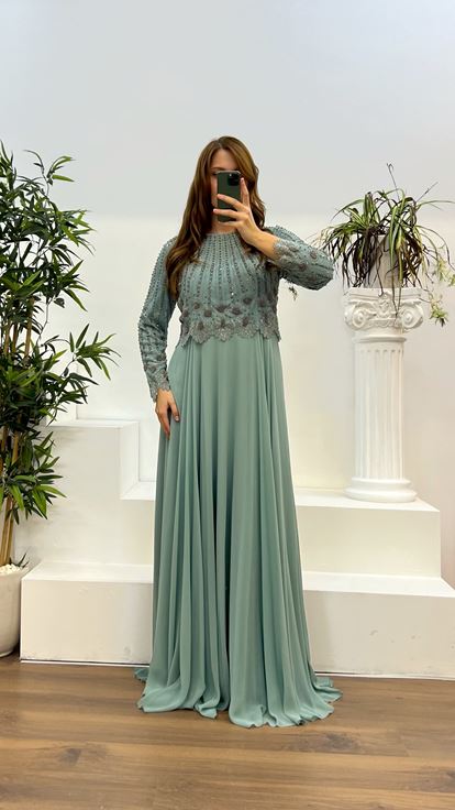 Abito da sera taglie forti in chiffon ricamato a maniche lunghe verde menta