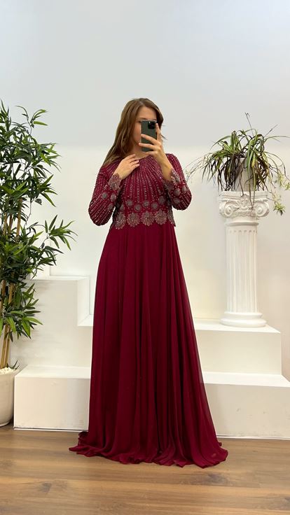 Abito da sera taglie forti in chiffon ricamato a maniche lunghe bordeaux