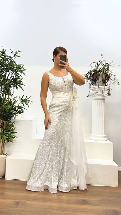 Beyaz Askılı Bel Detay Pul Payet Büyük Beden Abiye Elbise