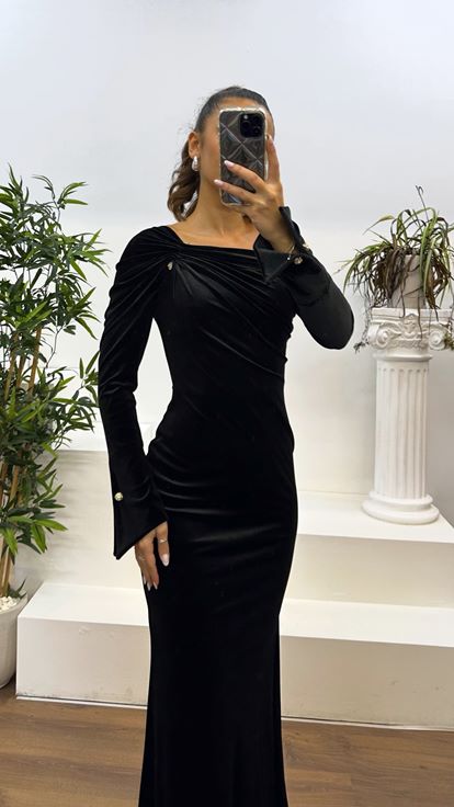 Boat Neck Velvet Evening Dress