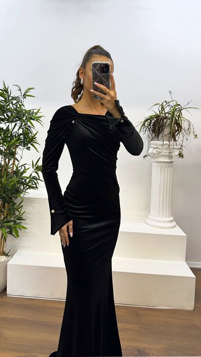 Boat Neck Velvet Evening Dress