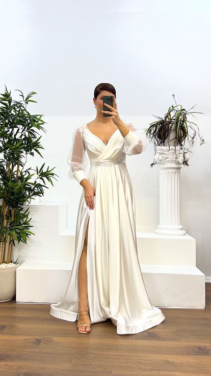 Bone Balloon Sleeve Embroidered Shoulders Design Plus Size Evening Dress