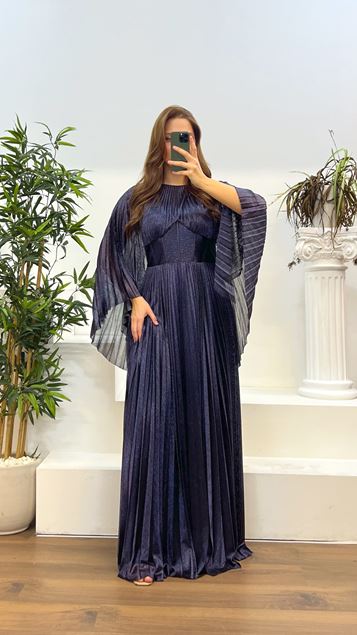 Vestido de noche plisado de talla grande con manga de murciélago azul marino