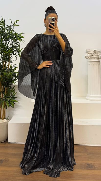 Black Silver Bat Sleeve Pleated Evening Dress