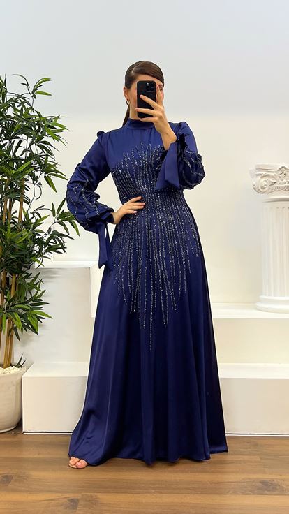 Navy Blue Balloon Sleeve Embroidered Plus Size Hijab Evening Dress