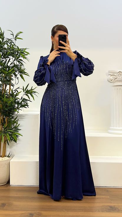Navy Blue Balloon Sleeve Embroidered Plus Size Hijab Evening Dress