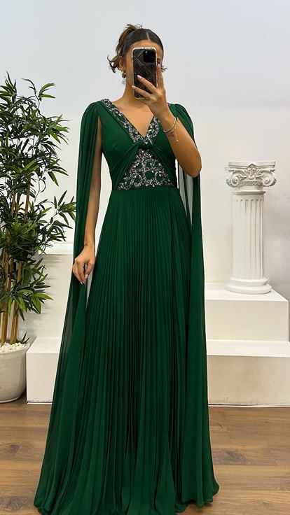 Zümrüt V Yaka Piliseli Kol Detay Abiye Elbise