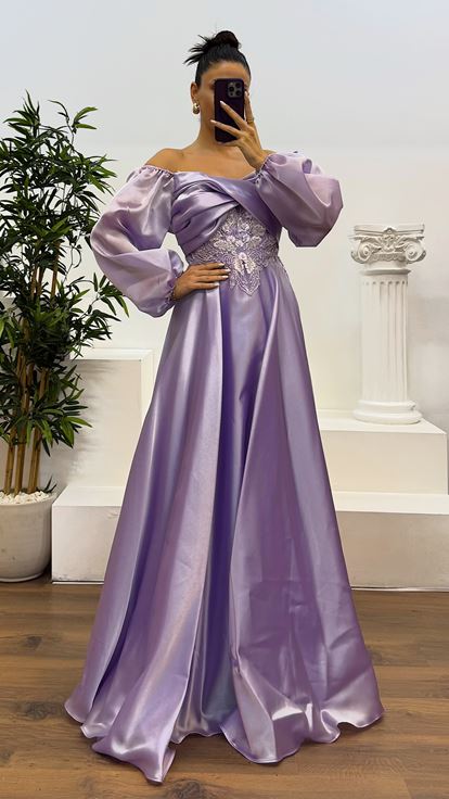 Lilac Boat Neck Embroidered Detail Satin Evening Dress