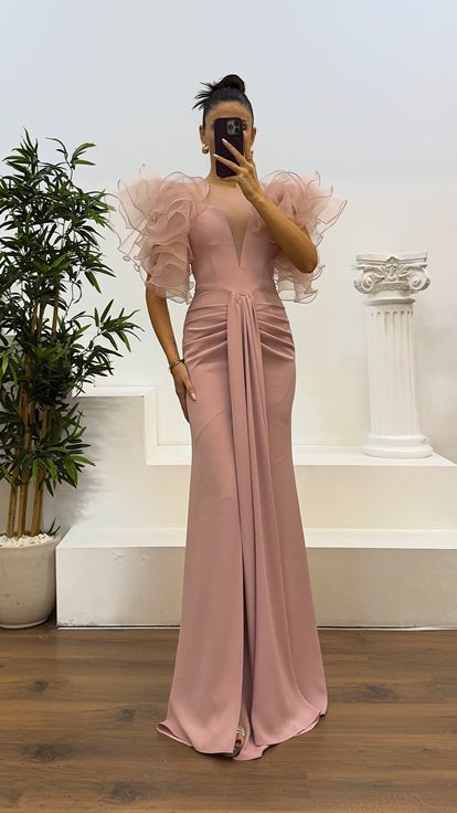 Robe de soirée à volants et manches en V Dusty Rose