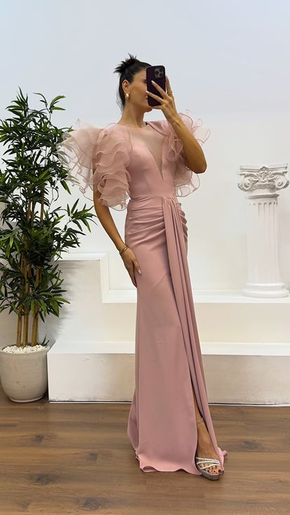 Robe de soirée à volants et manches en V Dusty Rose