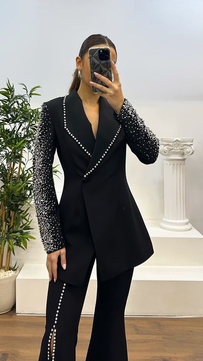 Conjunto Vestido Noche Chaqueta Stoned Negra-Pantalones Españoles