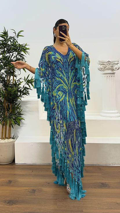 Mavi V Yaka Püsküllü El İşlemesi Tasarım Abiye Elbise