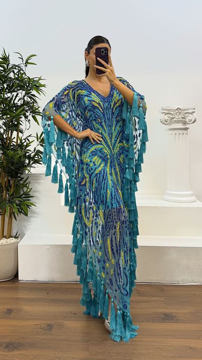 Mavi V Yaka Püsküllü El İşlemesi Tasarım Abiye Elbise