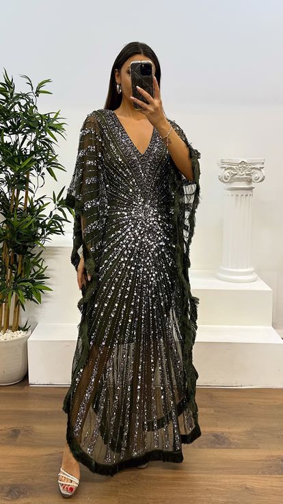 Haki V Yaka Saçaklı El İşlemesi Tasarım Abiye Elbise