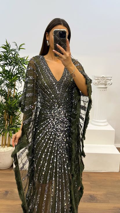 Haki V Yaka Saçaklı El İşlemesi Tasarım Abiye Elbise