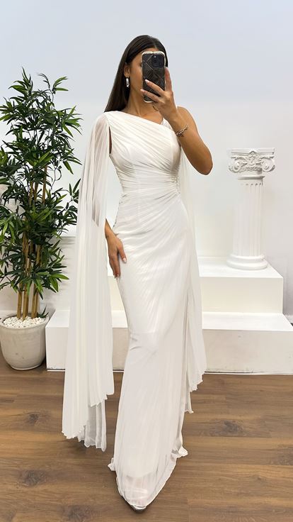 Abito da sera plissettato ricamato in vita con osso