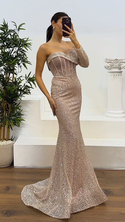 Pink Single Sleeve Embroidered Design Evening Dress