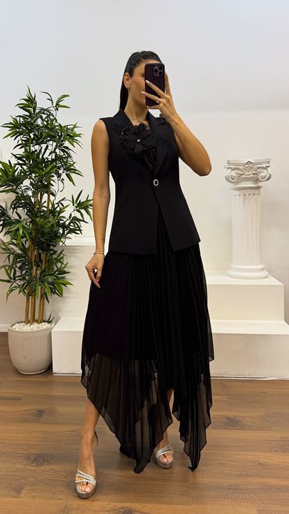 Black Pleated Skirt-Vest Evening Dress Set