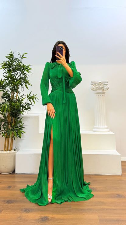 Green Neck Detail Pleated Evening Dress