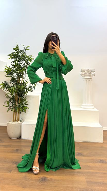 Green Neck Detail Pleated Evening Dress