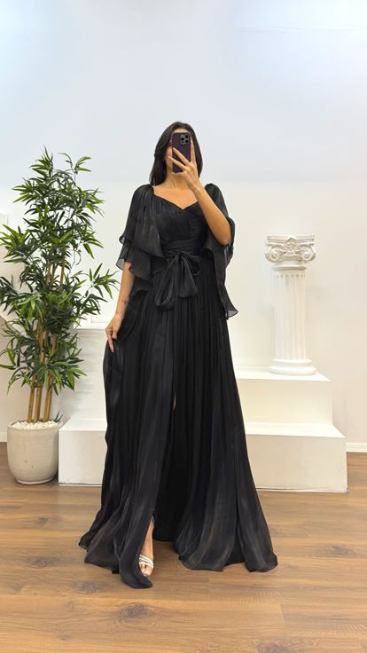 Abito da sera nero plissettato