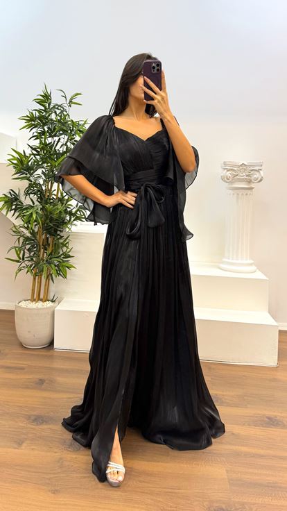 Abito da sera nero plissettato