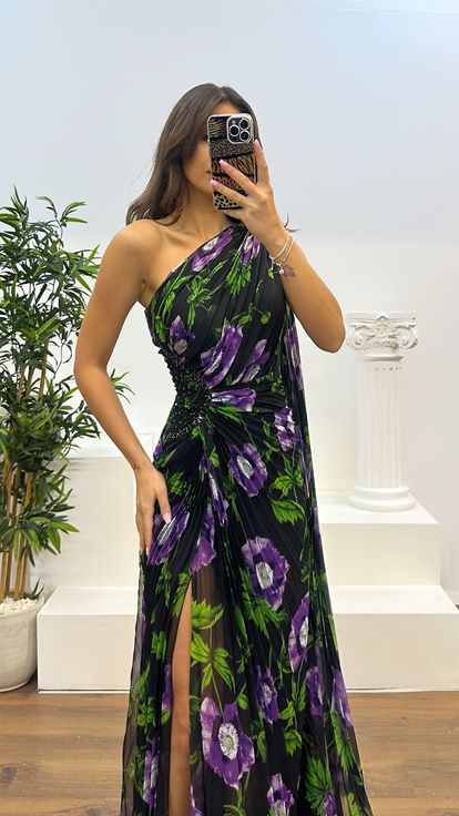 Purple One Shoulder Pleated Chiffon Evening Dress