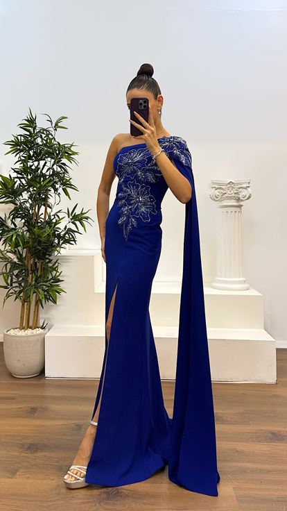 Robe de soirée Saks à manches simples