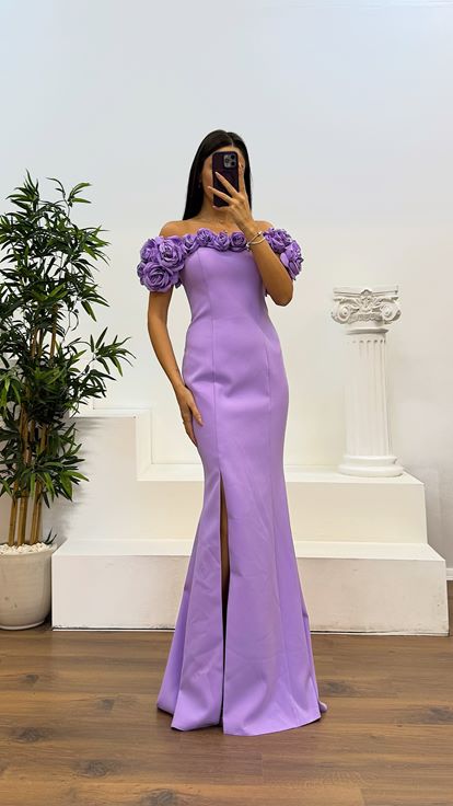 Lila İp Askılı Yaka Gül Detay Abiye Elbise