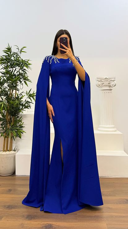 Abito da sera con dettaglio ricamo spalla Saks