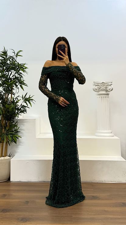 Zümrüt Madonna Yaka İşlemeli Abiye Elbise